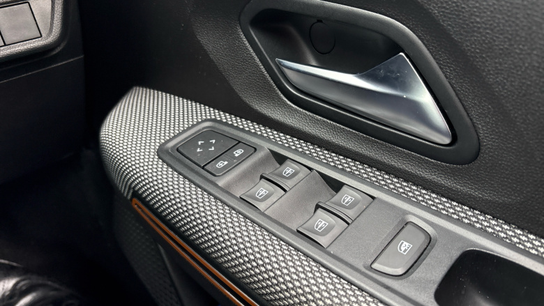 Dacia Sandero Stepway 1.0 TCe Comfort 5dr Petrol Hatchback